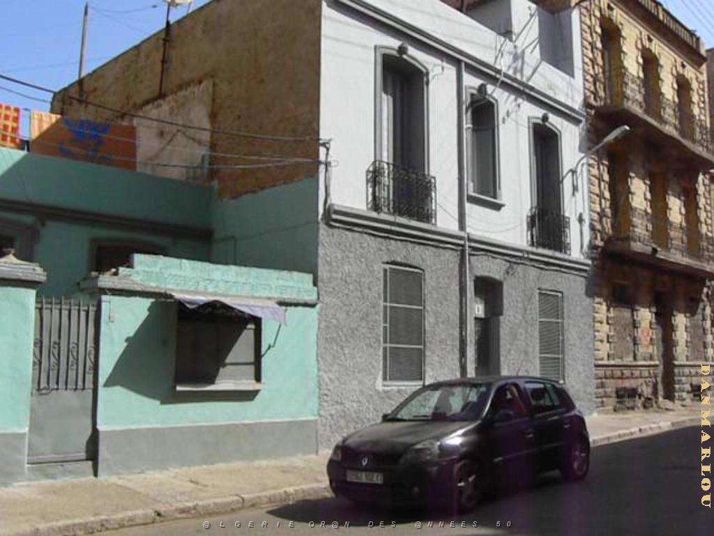 rue Rabelais 24.JPG